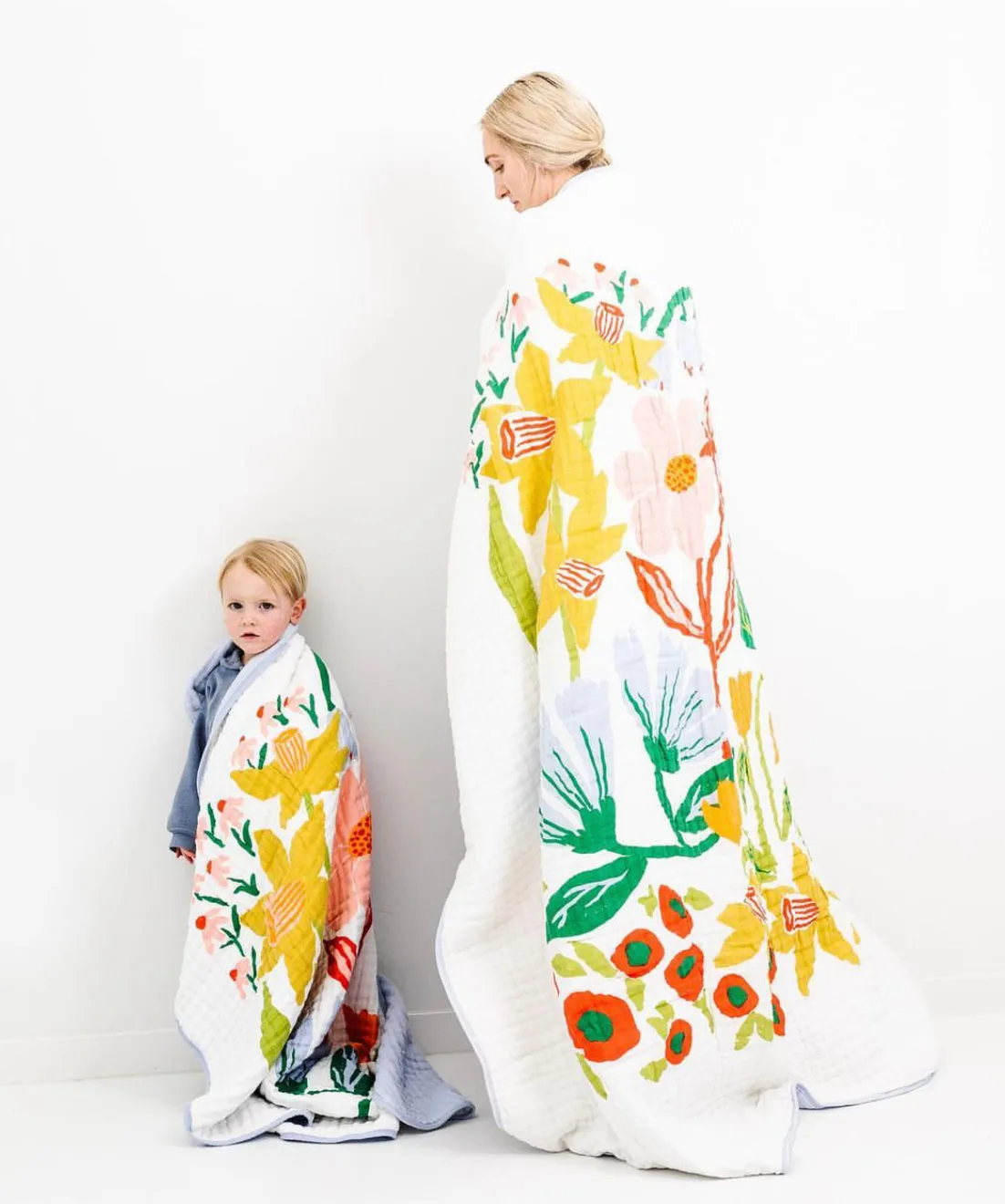 Large Garden Party Throw Blanket