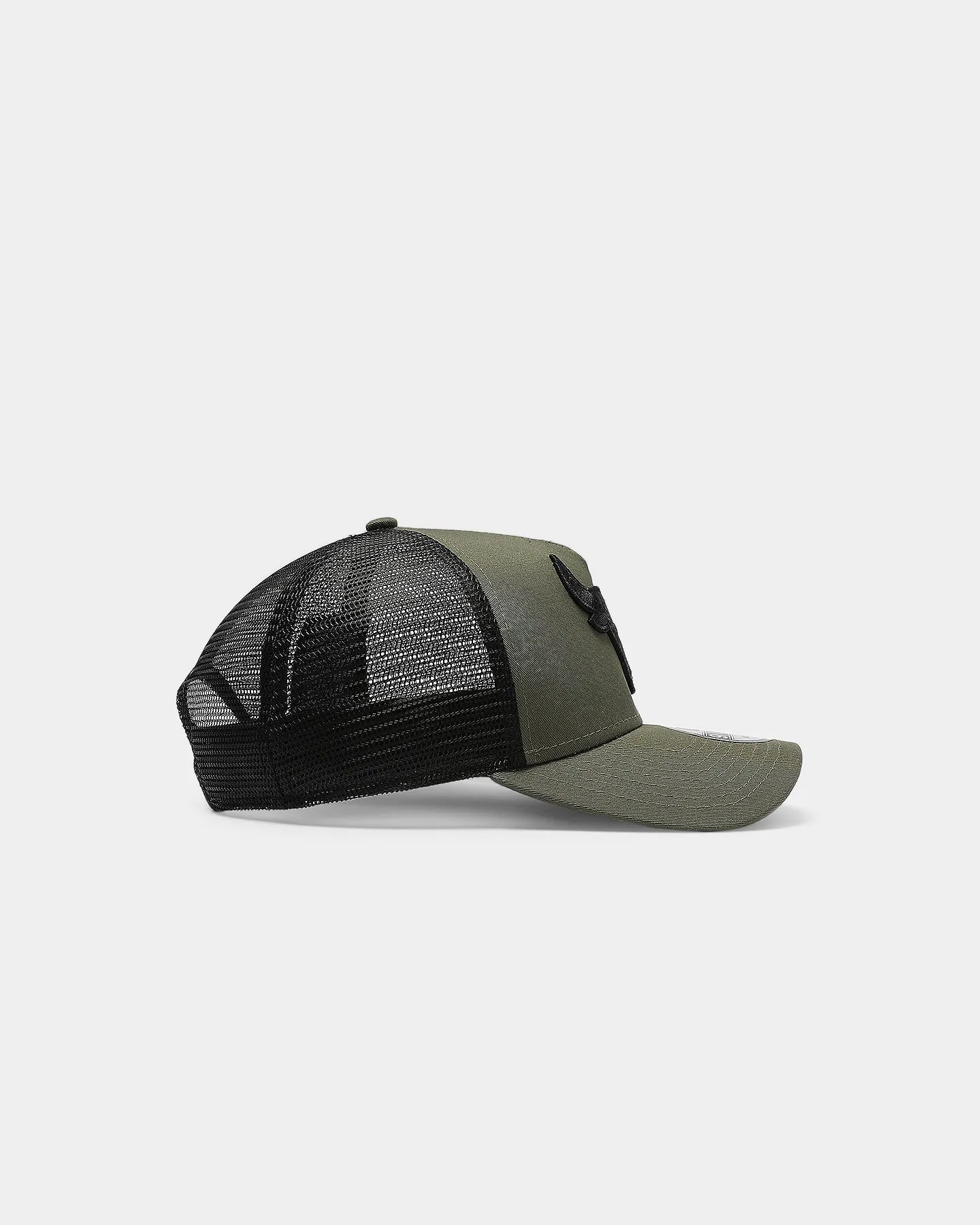 New Era Chicago Bulls 9FORTY A-Frame Trucker Snapback Olive/Black